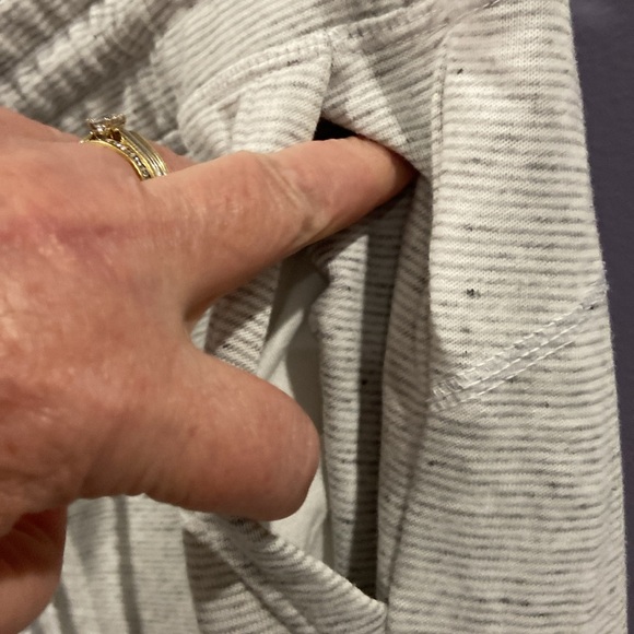 Woman’s size XL Champion Elite joggers in great condition.
ITEM#52 - Picture 3 of 6